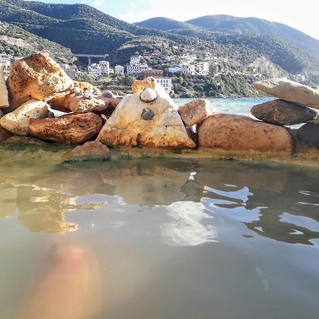 Artemida Apartment Loutra Edipsou  Bagian luar foto