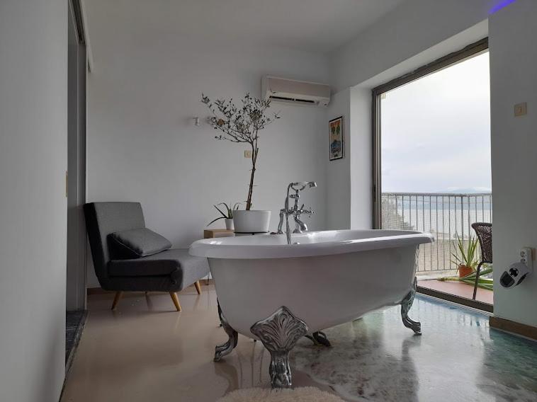 Artemida Apartment Loutra Edipsou  Bagian luar foto